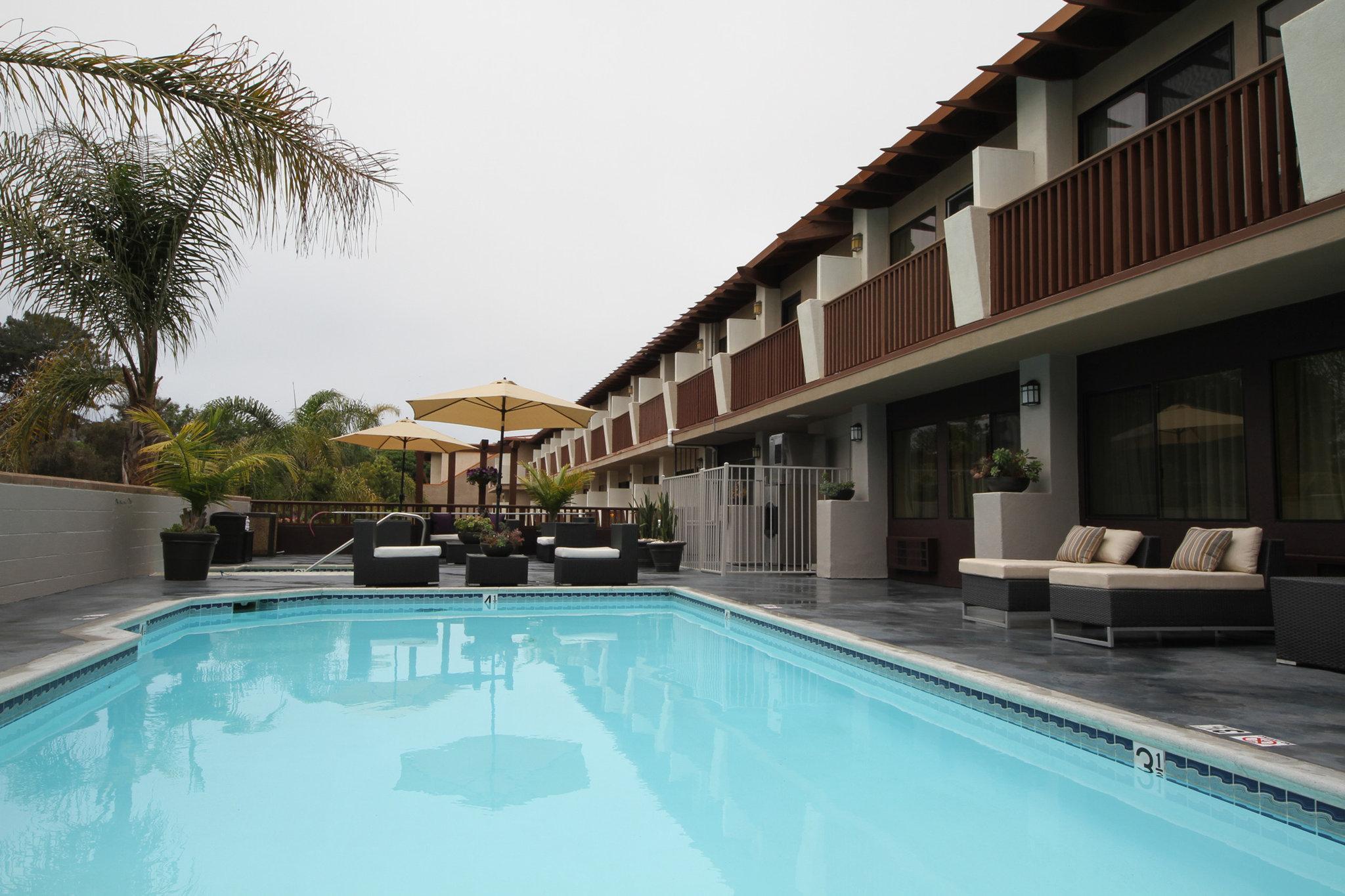 Holiday Inn Express Hotel & Suites Solana Beach-Del Mar By Ihg Екстериор снимка