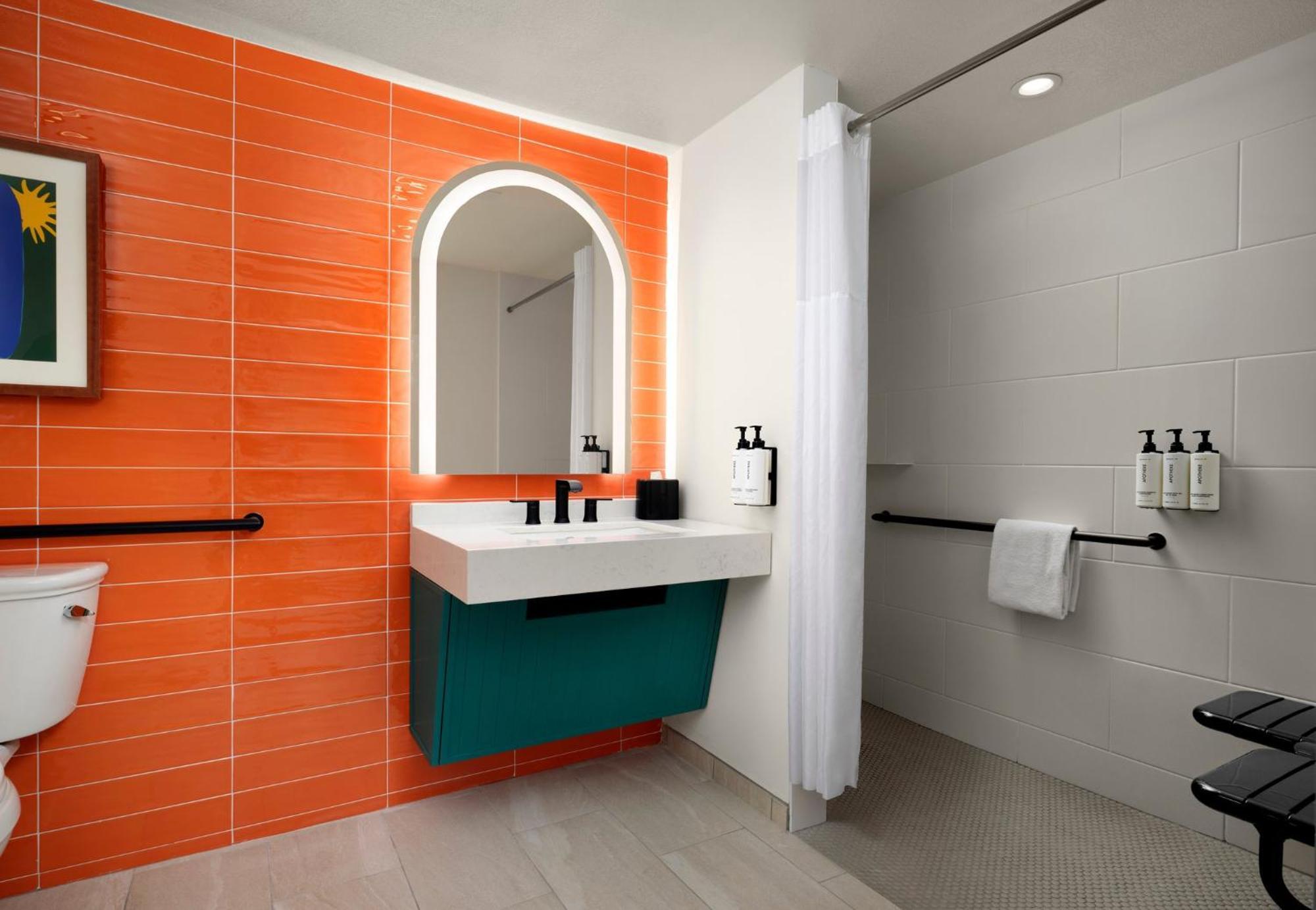 Holiday Inn Express Hotel & Suites Solana Beach-Del Mar By Ihg Екстериор снимка